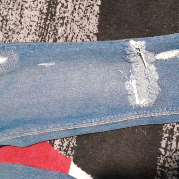 Hudson Tally Misdrise Skinny Jean - Picture 9 of 14